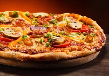 🍕 Cafe Arabian Special Pizza – The Signature Slice!